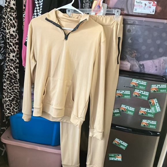 Small pair of Jeans - Picture 12 of 16